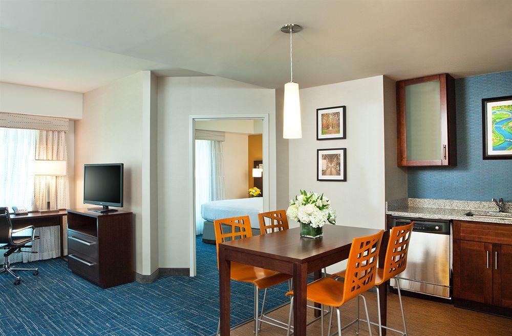Residence Inn By Marriott Boston Back Bay/Fenway מראה חיצוני תמונה