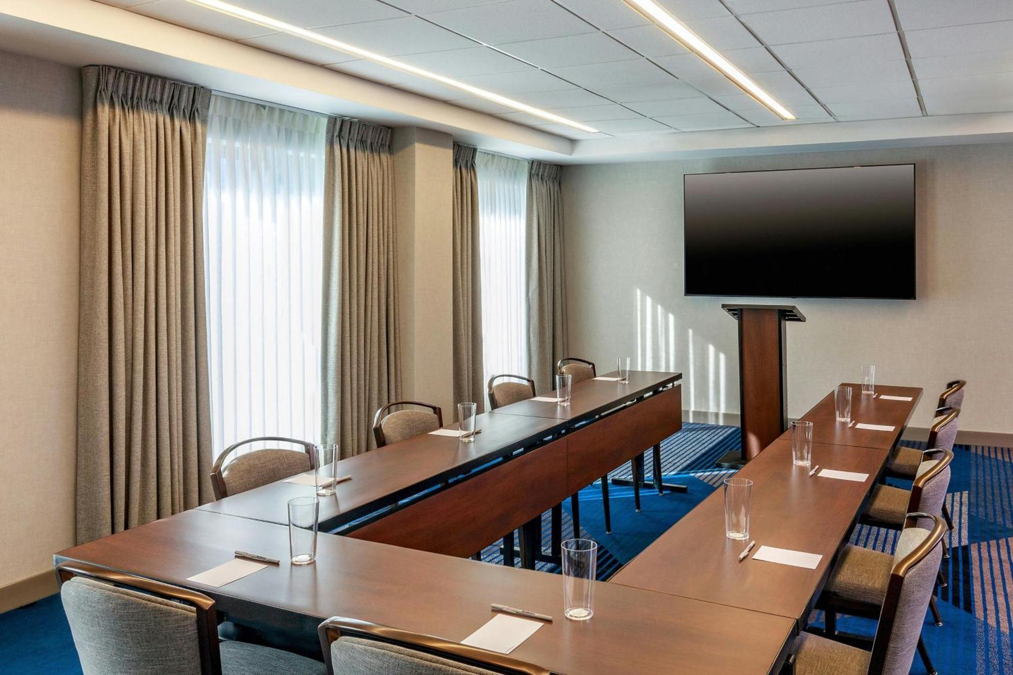 Residence Inn By Marriott Boston Back Bay/Fenway מראה חיצוני תמונה