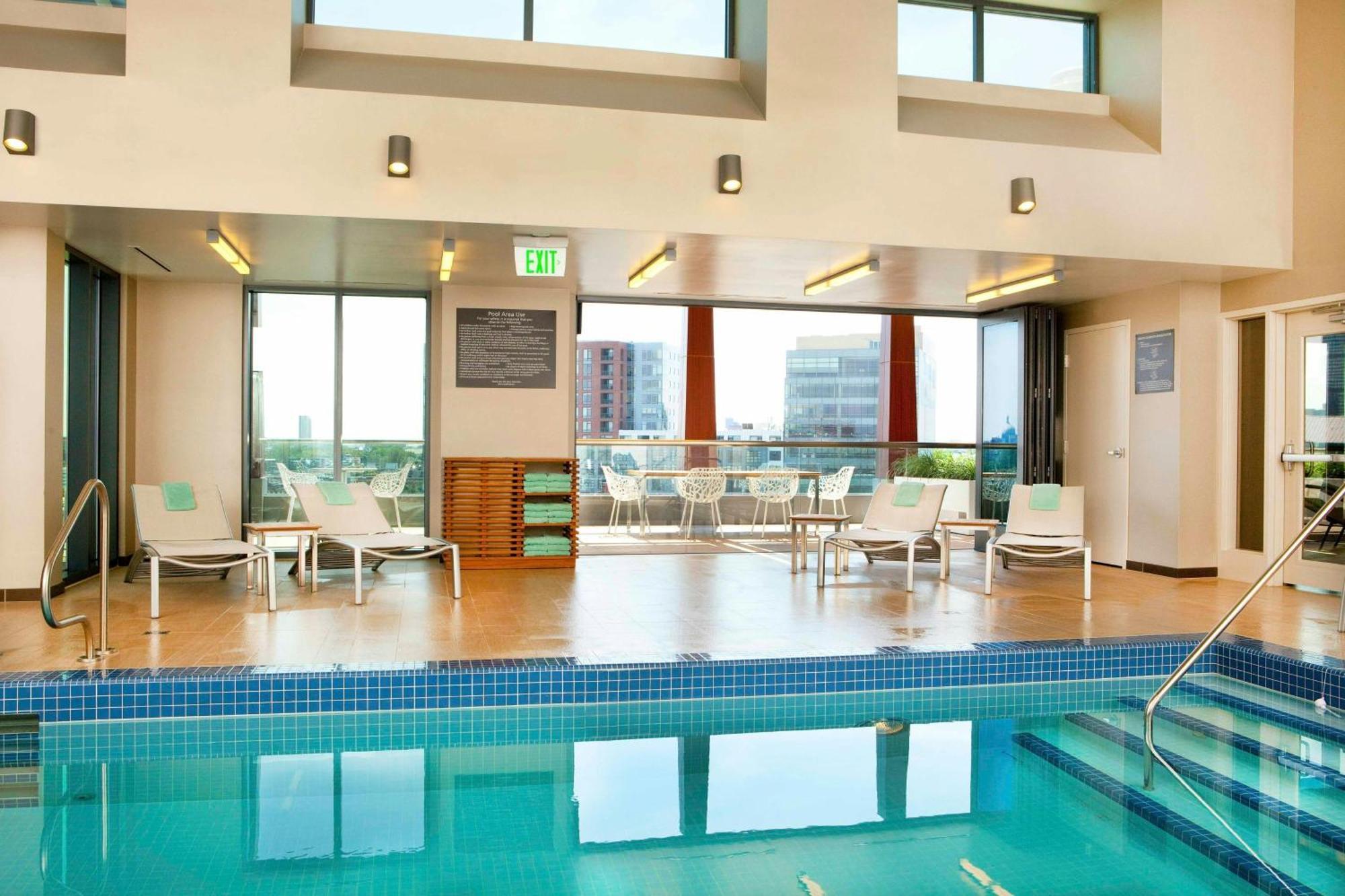 Residence Inn By Marriott Boston Back Bay/Fenway מראה חיצוני תמונה